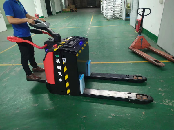 買(mǎi)了電動(dòng)搬運車(chē)之后，怎樣使用才能更省錢(qián)？